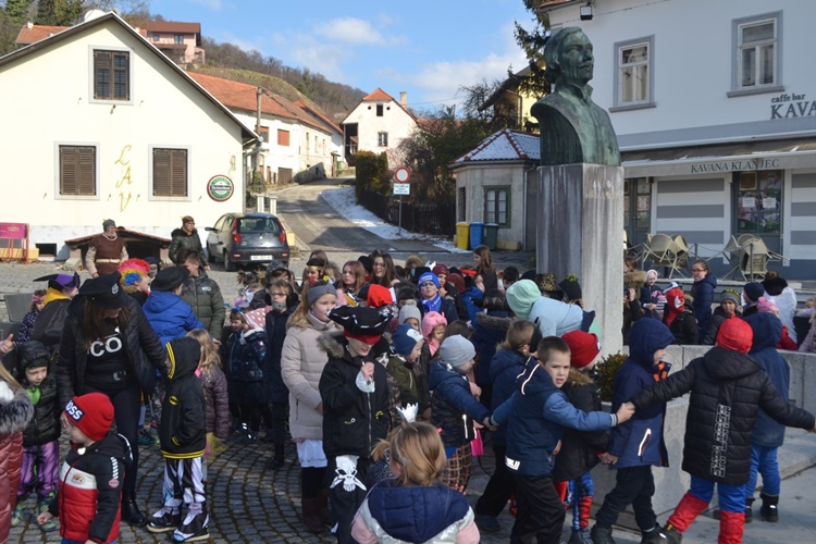 U subotu u Klanjcu Dječji fašnik: Djeco, maskirajte se i dođite se zabaviti uz fritule, krafne, glazbu i ples