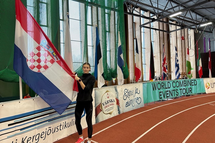 Jana Koščak uoči dvoranskog Svjetskog atletskog prvenstva u Glasgowu: „Očekujem osobni i državni rekord”