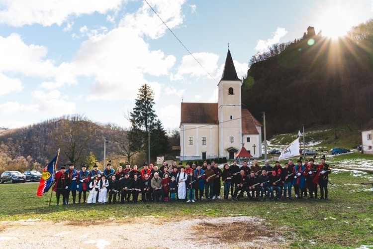 Kostelska uskrsna pištola: Sutra će se pucnjevi s Kostelgrada čuti po 501. put