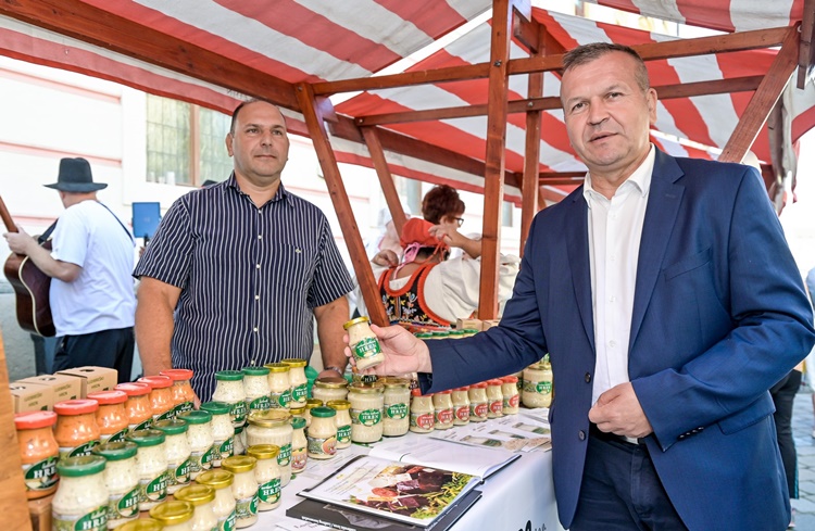 Sjajna vijest: Ludbreški hren je 48. hrvatski proizvod zaštićenog naziva u Europskoj uniji