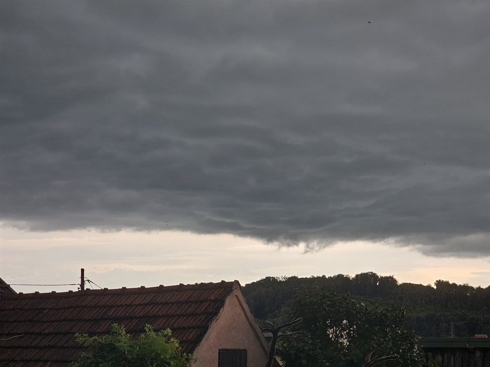 Cijela Hrvatska pod žutim meteoalarmom: Stiže veliko nevrijeme