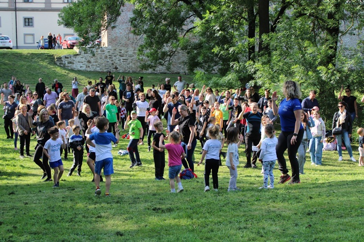 Brojni mališani uživali u Perivoju Zrinskih u Veselim proljetnim radionicama