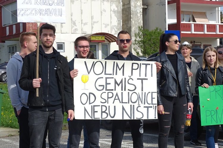 Više od 500 građana na prosvjedu reklo “NE” spalionici otpada u Konjščini