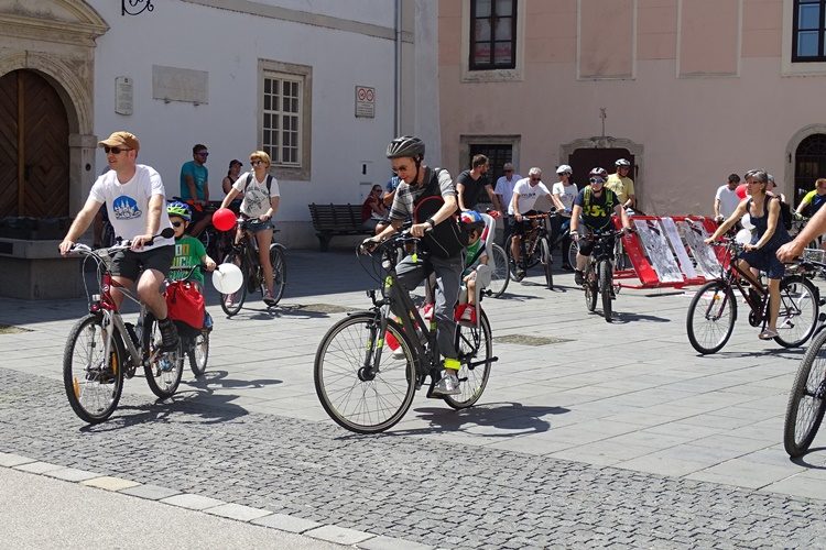 biciklisti prosvjed