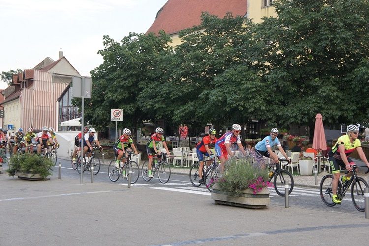 Danas privremena regulacija prometa u Zagrebu zbog međunarodne biciklističke utrke