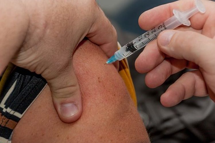 Cjepiva protiv gripe više nema, ali će ga biti: evo kada i gdje ćete se moći cijepiti