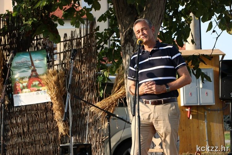 Župan Koren otvorio turističku manifestaciju Šetnja kroz naivu u Hlebinama