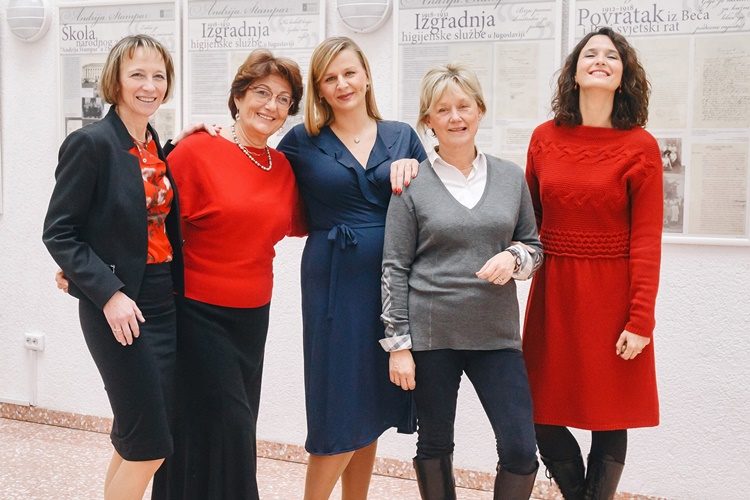 ZAGREB: “Dan crvenih haljina” – podržite i Vi ovu akciju!
