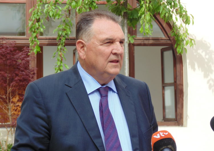 Reformisti:  “Jasno je da postoje gotovo beskonačne razlike u sposobnosti i radnoj energiji između tadašnjeg župana Štromara i župana Radimira Čačića”