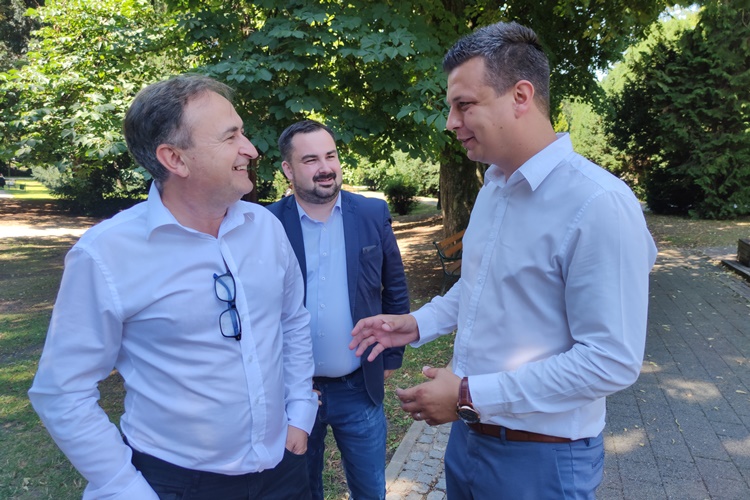 SDP-ovi Bilić, Posavec i Kovač sazvali presicu u Varaždinu – doznajte koji je bio povod!