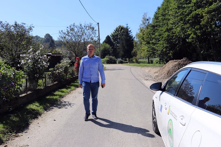 Gradonačelnik Mišel Jakšić obišao završne radove na uređenju 13 kilometara nerazvrstanih cesta
