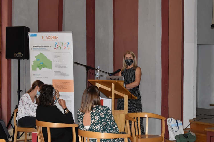 Održana završna konferencija projekta „Roma support – mobilni tim za podršku obiteljima“