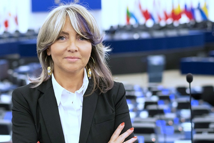 Hrvatska europarlamentarka Sunčana Glavak: “Da” ulasku Ukrajine u Europsku uniju!
