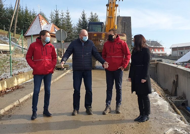 Župan Kolar obišao radove na sanaciji klizišta u Vojnovcu Loborskom vrijedne gotovo milijun kuna