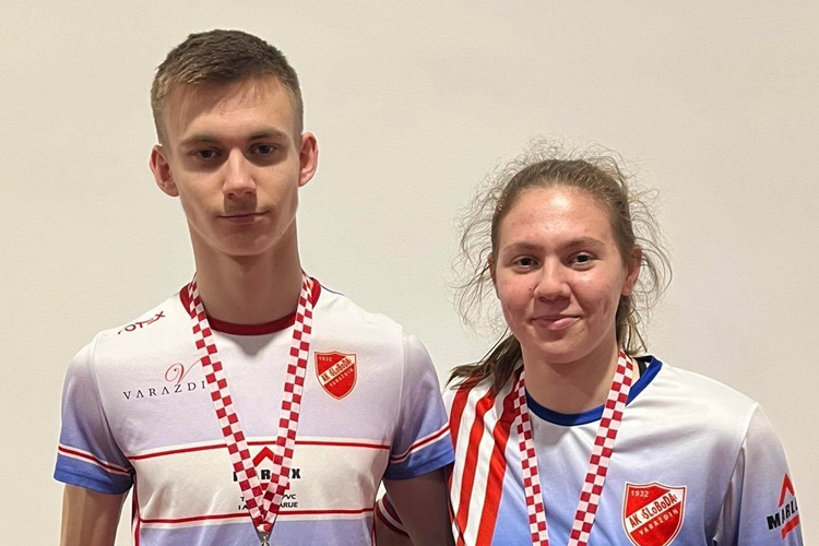 Martin Mlinarić i Viktorija Vujović osvajači medalja na dvoranskom PH za seniore i seniorke