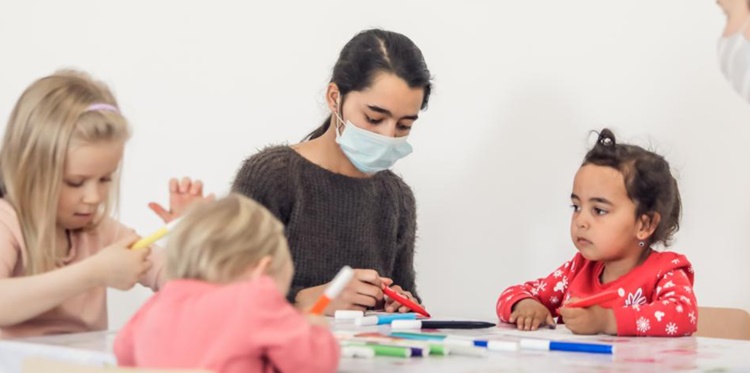 U Obiteljskom centru Kuršanec otvorit će se Centar igre i knjižnica igračaka – Djeci i roditeljima romske nacionalnosti omogućit će se učenje i igra na materinskom jeziku