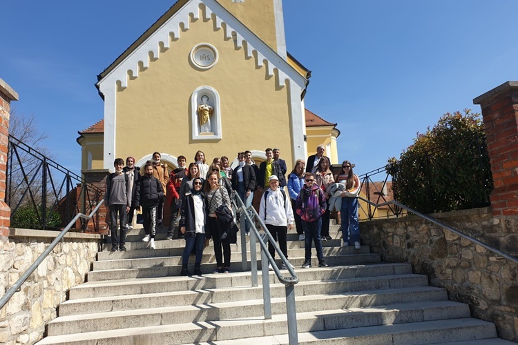 Učitelji i učenici iz Turske, Poljske i Mađarske posjetili ivanečki Muzej planinarstva