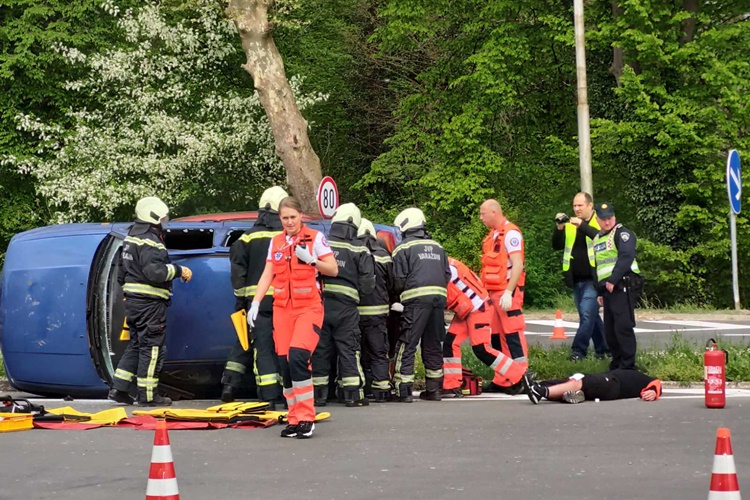 FOTO Varaždinska i međimurska hitna spašavale ozlijeđene – na mjestu nesreće i župan Stričak: Svaka sekunda je bitna!
