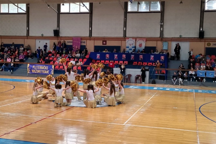 VIDEO: Krapinske mažoretkinje na državnom natjecanju u Požegi