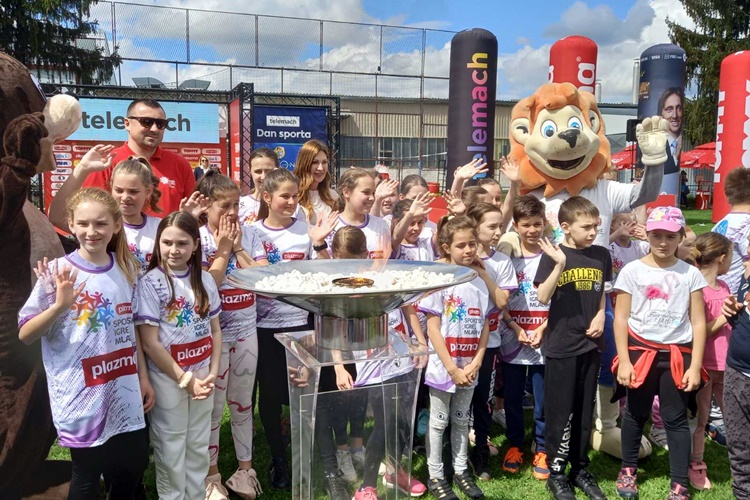 FOTO Sportske igre mladih u Zlataru okupile tristotinjak mališana – gradonačelnica Auguštan-Pentek: Zajedno s njima živimo život pun aktivnosti i događanja!
