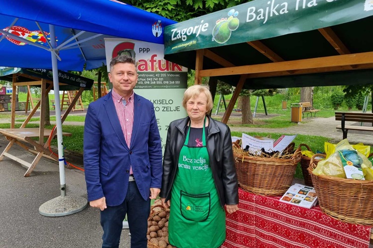 Varaždinska županija na sajmu u Krapini predstavila svoje zaštićeno varaždinsko zelje i bučino ulje