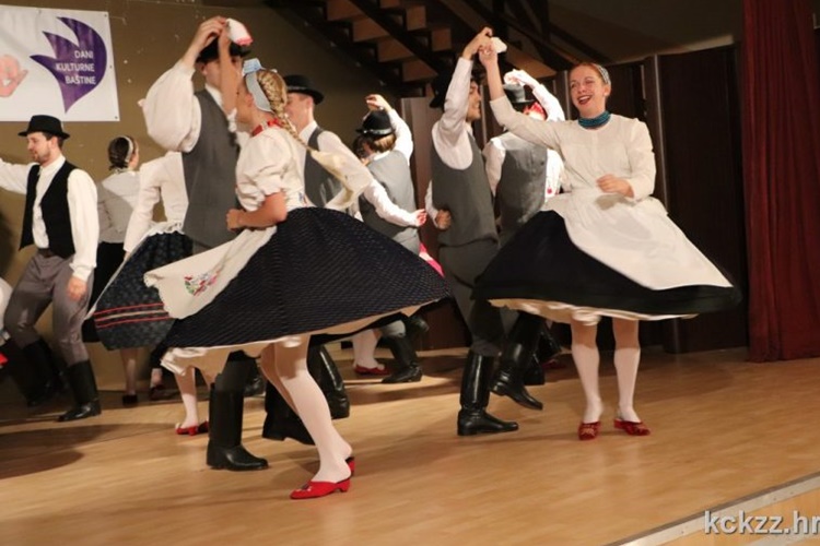 Veliki Međunarodni festival folklora “Iz bakine škrinje” – Posjetite Koprivnicu i uživajte u bogatstvu glazbe, pjesme i plesa