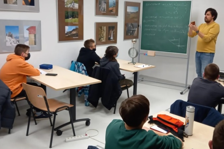 Future Hub Križevci organizira tematske ljetne škole namijenjene učenicima osnovnih i srednjih škola, studentima i građanstvu