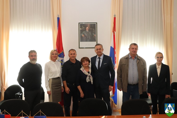 Župan Koren potpisao ugovore za sufinanciranje projekata udruga ugovorenih u okviru natječaja Saveza Alpe Jadran: Nove perspektive kroz međunarodnu suradnju