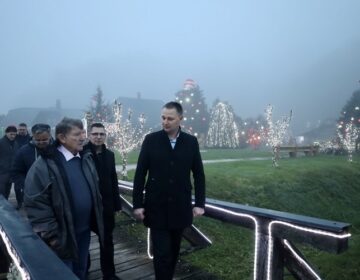 Župan Marušić na otvorenju najpoznatije turističke manifestacije BBŽ – Zasjala Božićna čarolija Salajevih