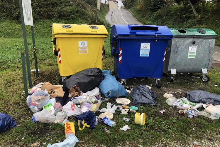 Molbe i upozorenja o razvrstavanju otpada nisu urodili plodom – Načelnica Jembrih: Potpisan je nalog o ukidanju zelenog otoka u Vojnovcu