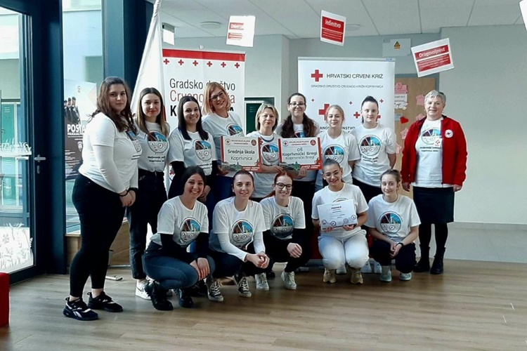 Ekipe OŠ Koprivnički Bregi i SŠ Koprivnica predstavljat će Koprivničko – križevačku županiju na međužupanijskom natjecanju mladih Crvenog križa