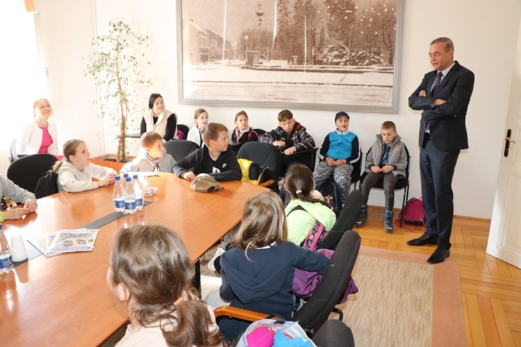 Učenici OŠ Ljudevita Modeca Križevci posjetili Koprivničko-križevačku županiju