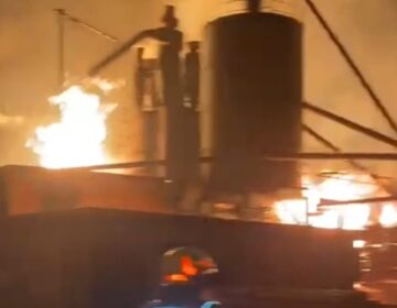 Veliki požar progutao tvornicu u Velikoj Gorici! Teško ozlijeđen radnik, šteta je ogromna