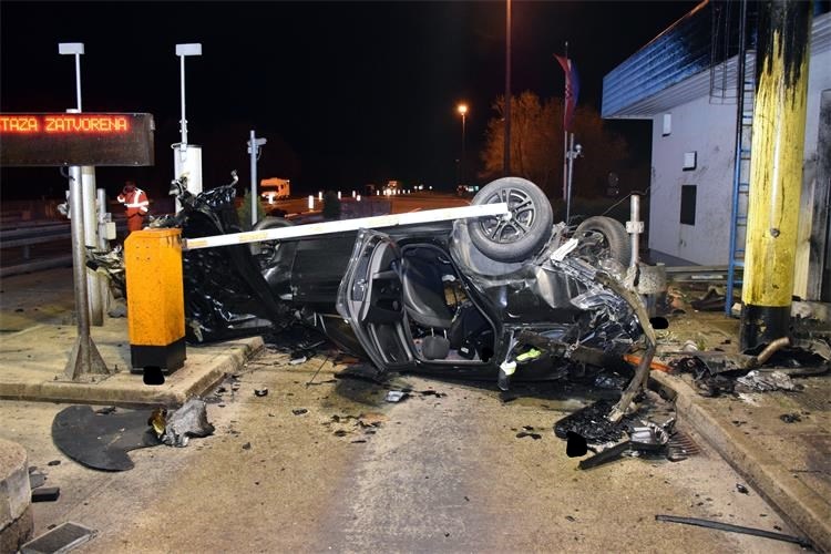Detalji stravične nesreće na naplatnoj postaji Goričan: vozač udario u betonski razdjelnik i na mjestu preminuo