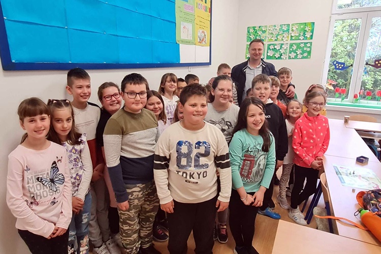 Nakon više od dvije godine završeni radovi na zgradi Područne škole u Šandrovcu – Bjelovarsko-bilogorska županija izdvojila dodatnih 900 tisuća kuna