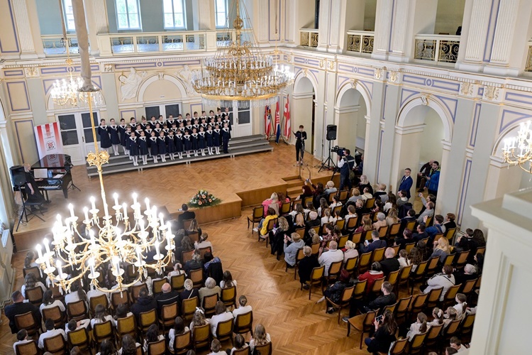 Više od 1500 učenika osnovnih i srednjih škola okupilo se na 66. glazbenim svečanostima hrvatske mladeži u Varaždinu