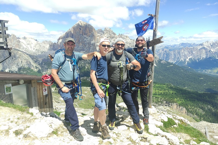 Zagorci u planinarskom pohodu na Dolomite – u četiri dana osvojili četiri vrha!