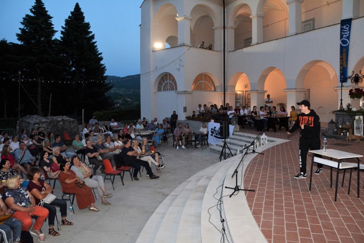 Ne propustite Ljeto u dvorcu Oršić – očekuje vas sedam večeri odličnog zabavnog i kulturnog programa!