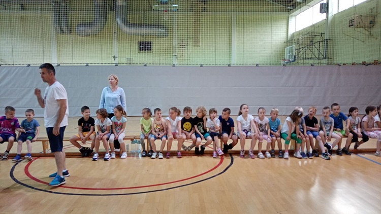 Sportskim aktivnostima 120 vrtićaraca u Krapini otvorene 22. “Ljetne Aqua Vivae sportske igre učenika”