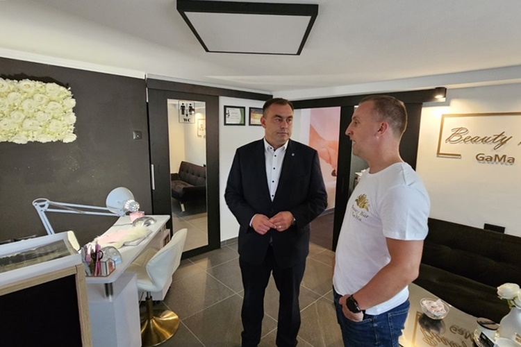 Krapina dobila novi beauty centar, gradonačelnik Gregurović: „Svaki novi sadržaj je veliki plus za grad”