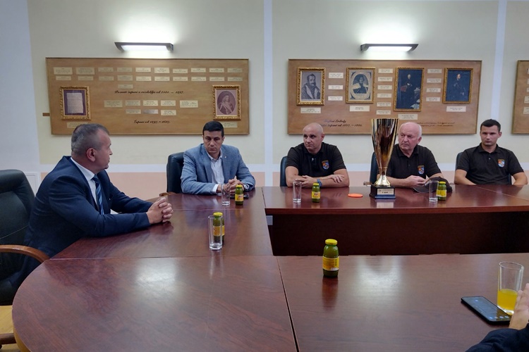 Župan Stričak čestitao ekipi Lovačkog saveza na osvojenom 2. mjestu na državnom prvenstvu