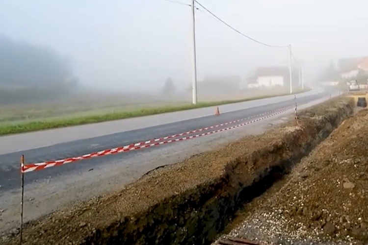 Općina Dubravica: u Bobovcu Rozganskom počela druga faza izgradnje nogostupa