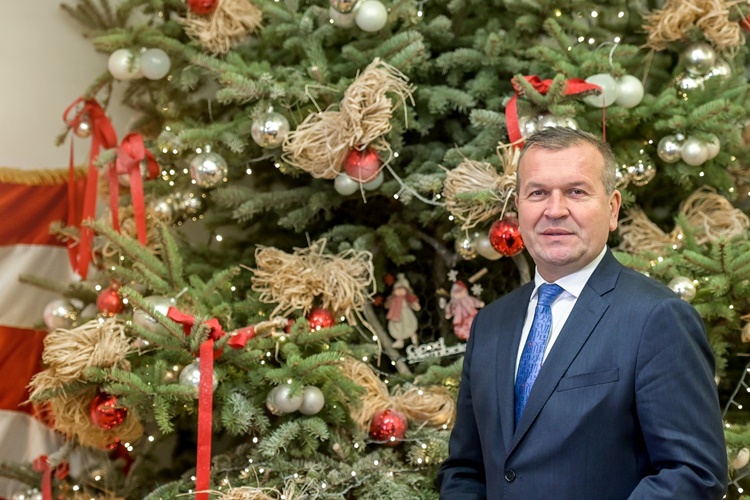Župan Stričak: Božić nam donosi mir, nadu, radost i ljubav, a upravo to želim svima vama!