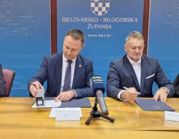 Bjelovarsko-bilogorska županija će i u ovoj godini nastaviti sufinancirati troškove javnog prijevoza umirovljenicima, studentima i osobama s invaliditetom