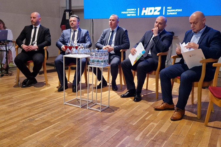 Ministar Habijan na stručnom skupu u Čakovcu: „U komunikaciji s poduzetnicima najbolje dolazimo do rješenja problema”