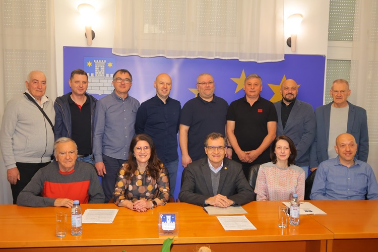 Gradonačelnica Cividini potpisala ugovore sa sportskim udrugama: Grad Čakovec povećao sredstva i za sport će izdvojiti oko 2 milijuna eura