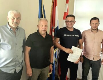 Načelnik Poljak potpisao ugovor o izgradnji Društvenog doma Brezova Gora